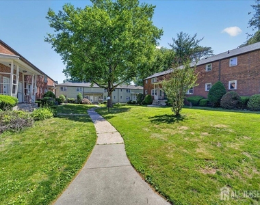 513 Brooklawn Avenue - Photo Thumbnail 8