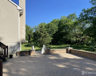 15 Hope Drive - Photo Thumbnail 28