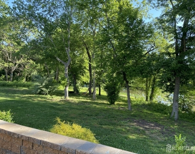 15 Hope Drive - Photo Thumbnail 30