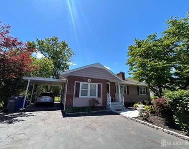 869 Gates Avenue - Photo Thumbnail 1