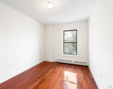 2149 8th Avenue - Photo Thumbnail 7
