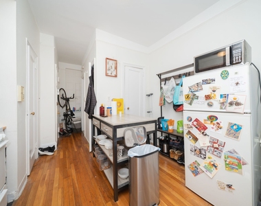 344 W 17th Street - Photo Thumbnail 7