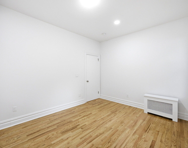 160 Wadsworth Avenue - Photo Thumbnail 9