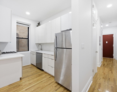 160 Wadsworth Avenue - Photo Thumbnail 3