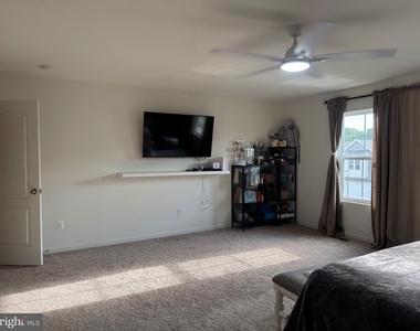 257 Stager Avenue - Photo Thumbnail 20