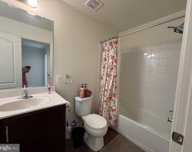 257 Stager Avenue - Photo Thumbnail 33