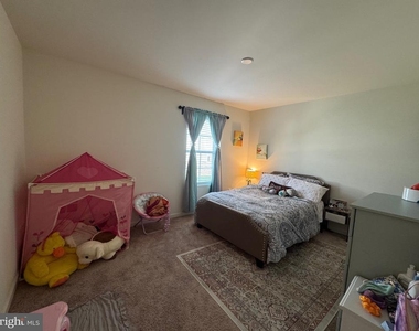 257 Stager Avenue - Photo Thumbnail 31