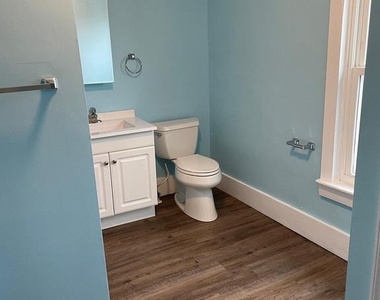 318 Highland Avenue - Photo Thumbnail 11