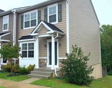 88 Andrews Place - Photo Thumbnail 1