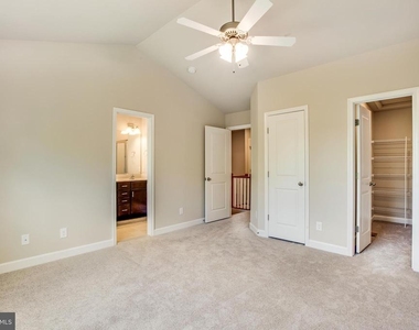 88 Andrews Place - Photo Thumbnail 7