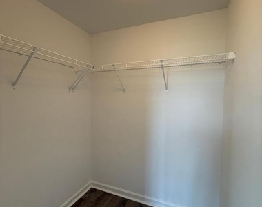2401 Copa Court - Photo Thumbnail 4
