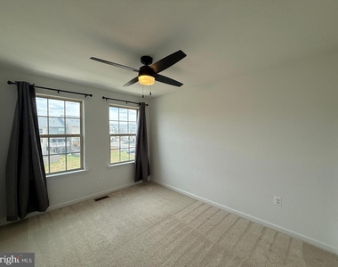2401 Copa Court - Photo Thumbnail 24
