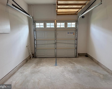 2401 Copa Court - Photo Thumbnail 26