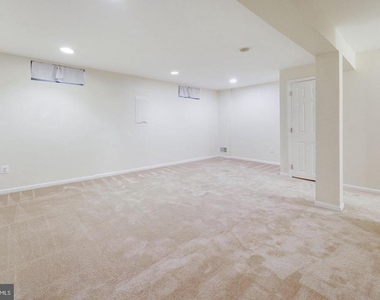 3433 Belleplain Court - Photo Thumbnail 25