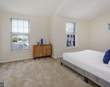 3433 Belleplain Court - Photo Thumbnail 12