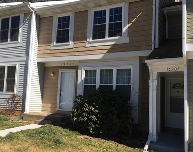15205 Streamside Court - Photo Thumbnail 3
