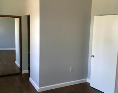15205 Streamside Court - Photo Thumbnail 23