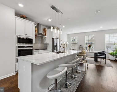 9300 Barnes Loop - Photo Thumbnail 9