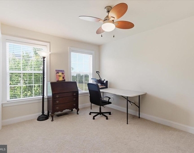 42616 Hardage Terrace - Photo Thumbnail 26