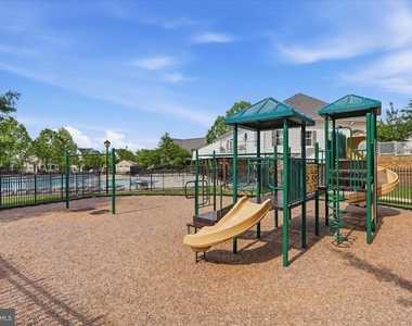 42616 Hardage Terrace - Photo Thumbnail 35