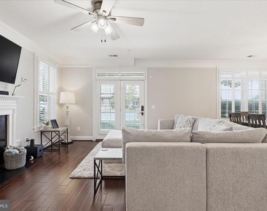 42616 Hardage Terrace - Photo Thumbnail 6