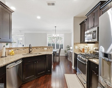 42616 Hardage Terrace - Photo Thumbnail 13