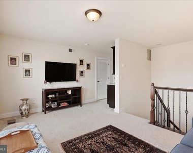 42616 Hardage Terrace - Photo Thumbnail 30