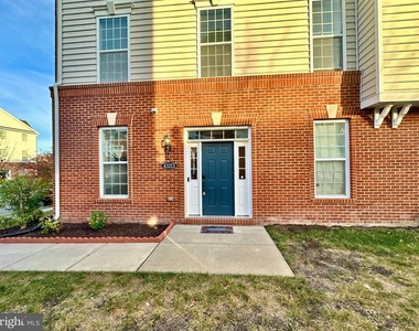 43213 Whelplehill Terrace - Photo Thumbnail 4