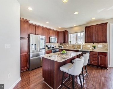 43213 Whelplehill Terrace - Photo Thumbnail 18