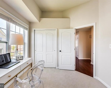 43213 Whelplehill Terrace - Photo Thumbnail 37