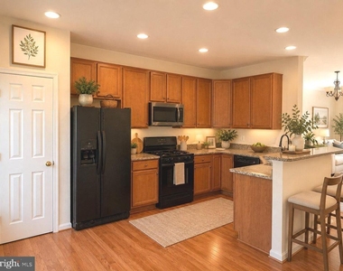 519 Planters Terrace Ne - Photo Thumbnail 7
