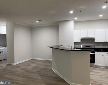 11345 Aristotle Drive - Photo Thumbnail 3