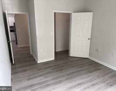 11345 Aristotle Drive - Photo Thumbnail 7