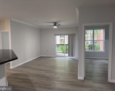 11345 Aristotle Drive - Photo Thumbnail 6