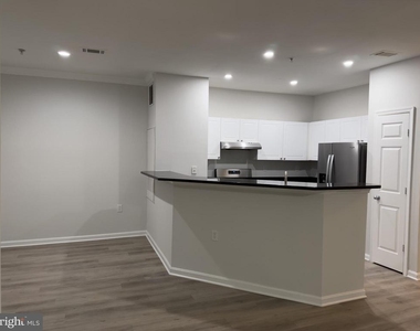 11345 Aristotle Drive - Photo Thumbnail 4