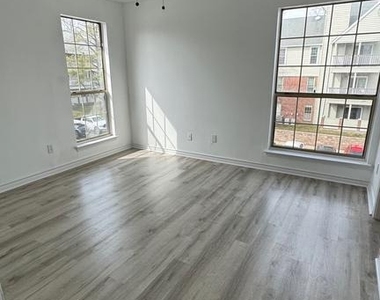 12151 Penderview Lane - Photo Thumbnail 10