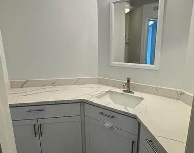 12151 Penderview Lane - Photo Thumbnail 7