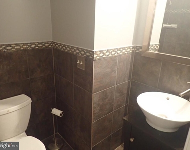 8501 Woodbine Lane - Photo Thumbnail 14