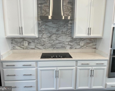 2303 Liberty Loop - Photo Thumbnail 15