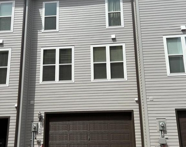 2303 Liberty Loop - Photo Thumbnail 40