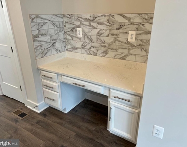 2303 Liberty Loop - Photo Thumbnail 14