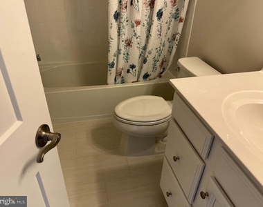2303 Liberty Loop - Photo Thumbnail 38