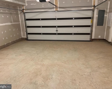 2303 Liberty Loop - Photo Thumbnail 41