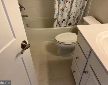 2303 Liberty Loop - Photo Thumbnail 35