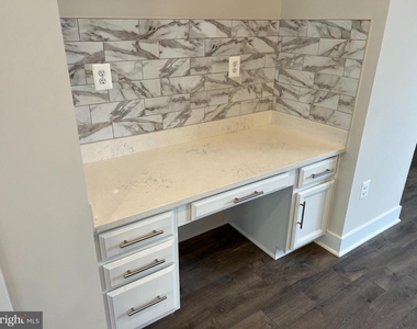 2303 Liberty Loop - Photo Thumbnail 26