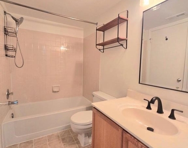 3431 Lakeside View Drive - Photo Thumbnail 15