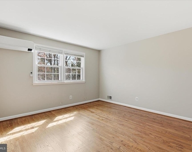 1335 Macbeth Street - Photo Thumbnail 32