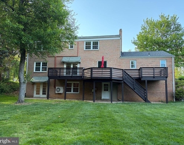 1335 Macbeth Street - Photo Thumbnail 42