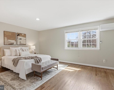 1335 Macbeth Street - Photo Thumbnail 25