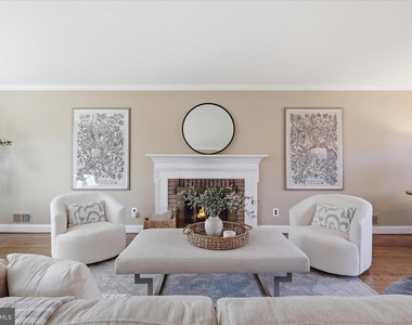 1335 Macbeth Street - Photo Thumbnail 23